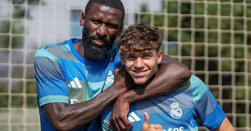 جامعة "لقجع" تسابق الزمن لإقناع موهبة ريال مدريد الجديدة بالانضمام للأسود