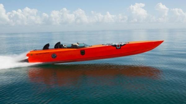 تقرير اسباني يكشف الحقائق الخفية لزوارق "الفانطوم" ..وما يحصل عليه الربان في الرحلة الواحدة