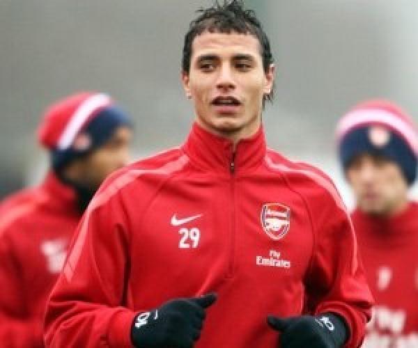 فينغر يفكر في إعارة الشماخ إلى إشبيلية