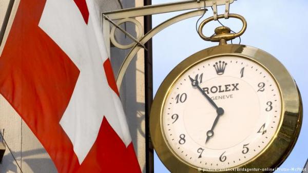 "الجانب المظلم" من بلد الشوكولاتة والساعات!