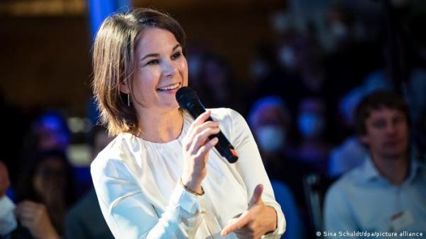 وزيرة خارجية ألمانيا لنظيرها الفنلندي: قريبا سنلعب في فريق الناتو