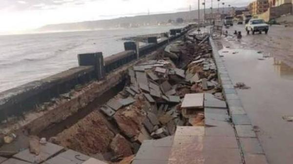 هبوط أرضي جديد يثير الرعب في دولة عربية!