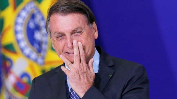 "سنموت جميعا".. الرئيس البرازيلي يصدم شعبه بتصريح غريب حول كورونا