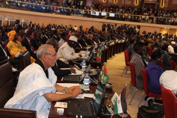 موريتانيا تهدد بفتح سفارة للبوليساريو في نواكشوط