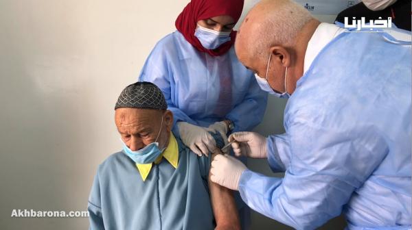 شاهد كيف تتم حملة التلقيح بالمناطق القروية نواحي أكادير