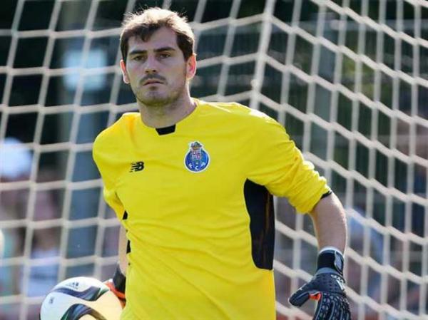 بالفيديو: شباك كاسياس تهتز مرتين في أول خسارة مع بورتو