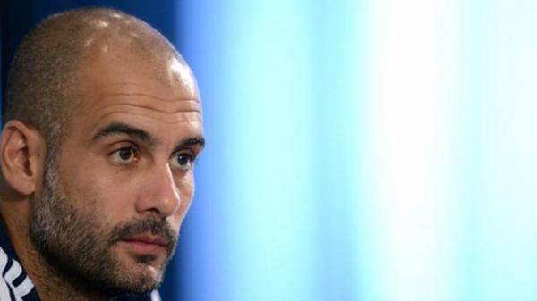 "حرب مفتوحة" بين غوارديولا وبرشلونة 