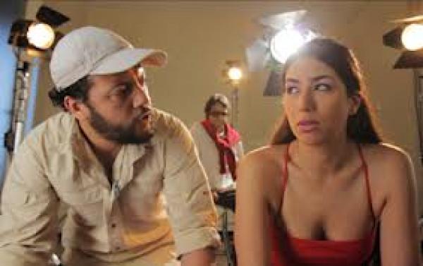 فاطيم العياشي تقول أنها تفتخر بالمشاهد الجنسية التي صورتها في فيلمها الأخير