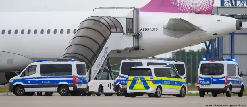 ألمانيا رحلت أكثر من 1900 مهاجر إلى الدول المغاربية في 2025