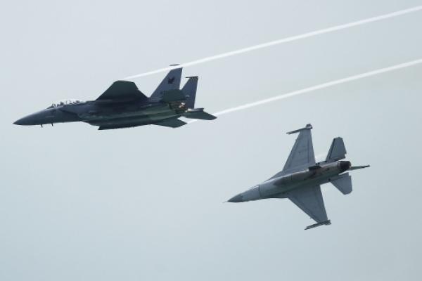 4100 طلعة جوية للجيش الأميركي ضد داعش