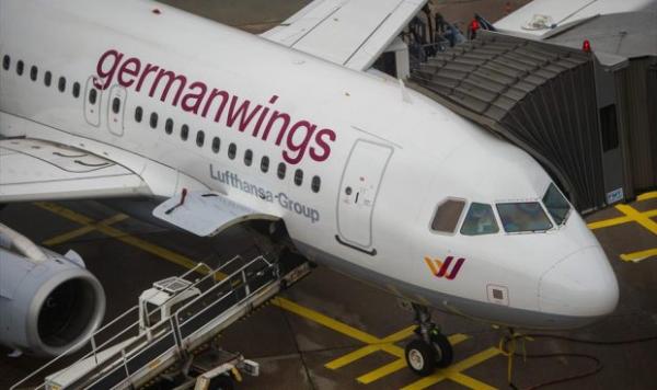 عريسان مغربيان للتو احتفلا بزواجهما ضمن ضحايا الطائرة الألمانية