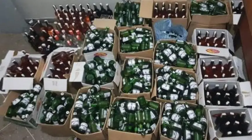 الدرك يداهم فيلا ويحجز كميات "ضخمة" من الخمور.. ومتتبعون: هل هي بداية "حرب" الملاهي السرية بمحيط مراكش؟