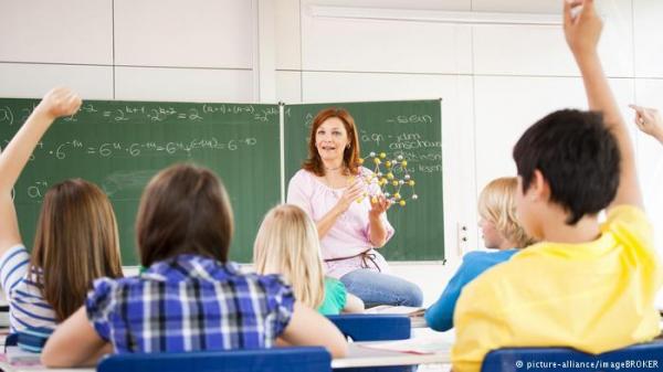 دراسة: الجلوس في المقاعد الأمامية أفضل للتعلم