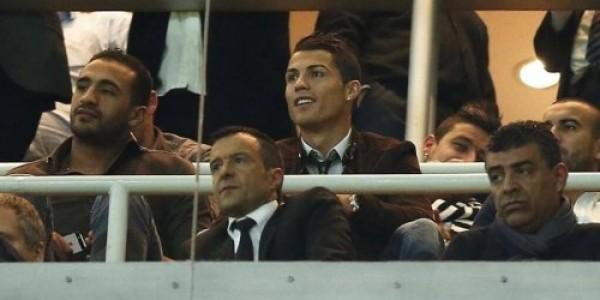 رونالدو يعترف بانه شاذ جنسيا و هذا ما قاله للاعب الاتلتيكو