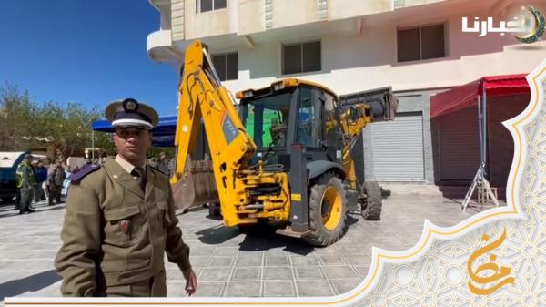 تجار ينخرطون بكل عفوية في حملة لتحرير الملك العمومي بالفنيدق