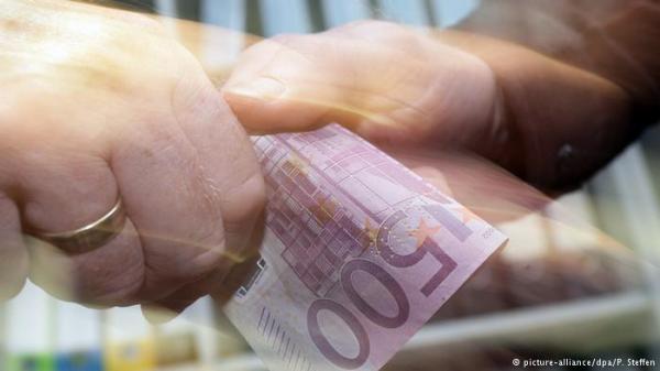 دراسة: الفساد الحكومي يزيد الغش بين المواطنين