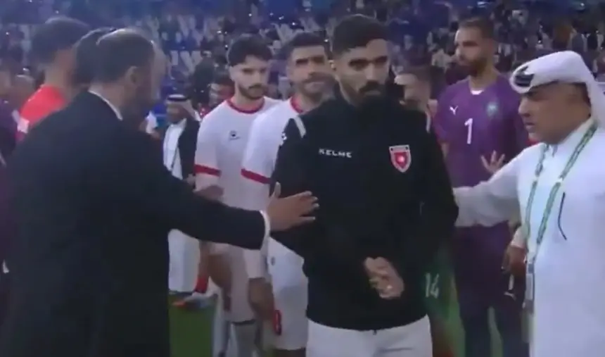 انتقادات واسعة بعد نهائي الأسود والنشامى.. رفض لاعبي الأردن السلام على السكتيوي يشعل مواقع التواصل