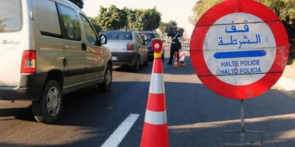 خطير... الأمن يستعين بالرصاص لتوقيف تجار مخدرات أشهروا بندقية صيد في حاجز أمني