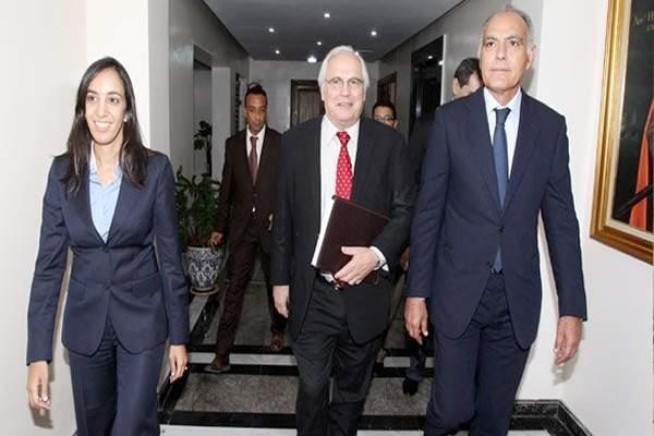 وزير الشؤون الخارجية والتعاون يستقبل السيد كريستوفر روس