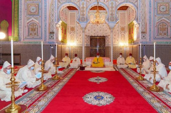 الملك محمد السادس يحيي ليلة المولد النبوي الشريف..