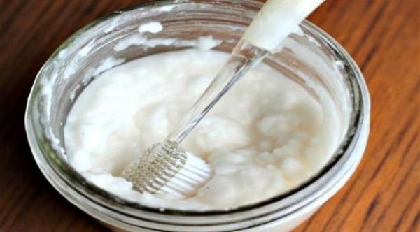 أفضل علاج طبيعي لفطريات أظافر القدمين