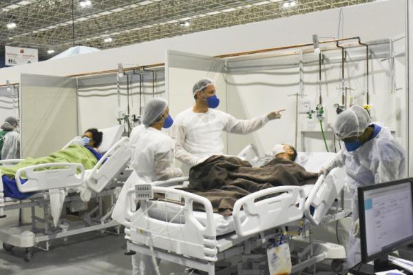 نقل أزيد من 120 مصابا بكورونا إلى المستعجلات في 24 ساعة الماضية وعدد الحالات الحرجة يقترب من 1000