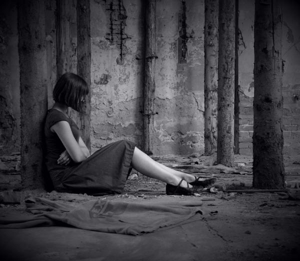 اللهم هذا منكر، سيدة بمراكش تضبط زوجها يمارس الفساد مع .... أمها