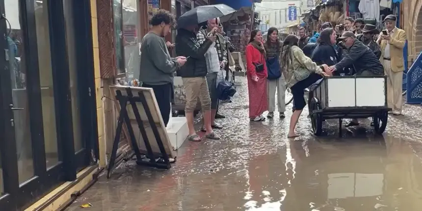 تساقطات مطرية تغرق مدينة الصويرة وتفضح "المستور" (صور)