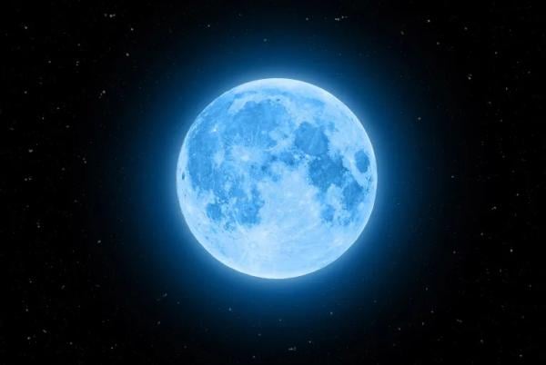 العالم على موعد مع ظاهرة "القمر الأزرق العملاق" النادرة