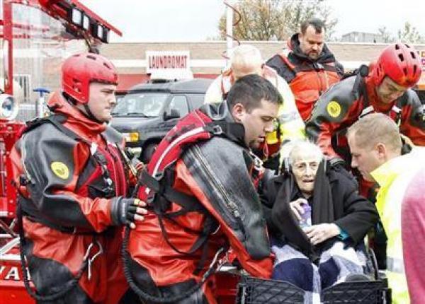 ساندي يخلف قتلى وخسائر بالمليارات