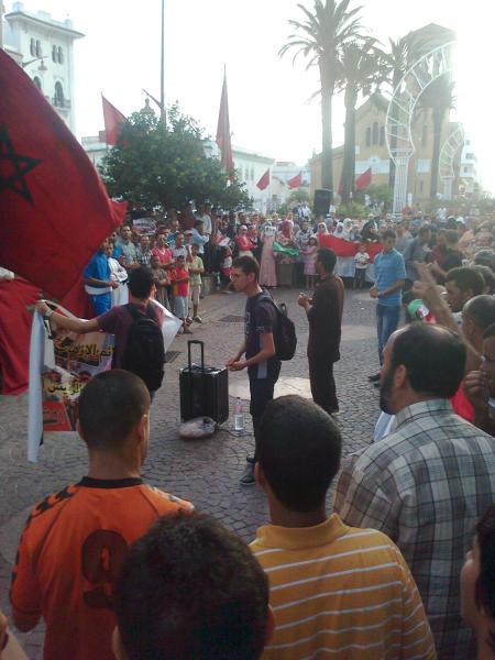 تطوان : وقفة تنديدية بمجازر الجيش المصري في حق شعبه