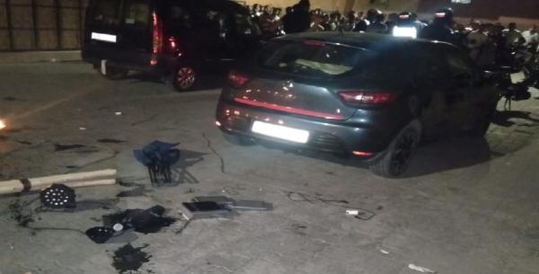 استعمال الأسلحة البيضاء في تصوير أغنية بمراكش والأمن يتدخل (فيديو)