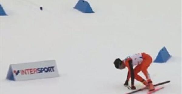 بالفيديو .. متزلج فنزويلي يضع بلاده في موقف محرج كأسوأ متزلج في التاريخ