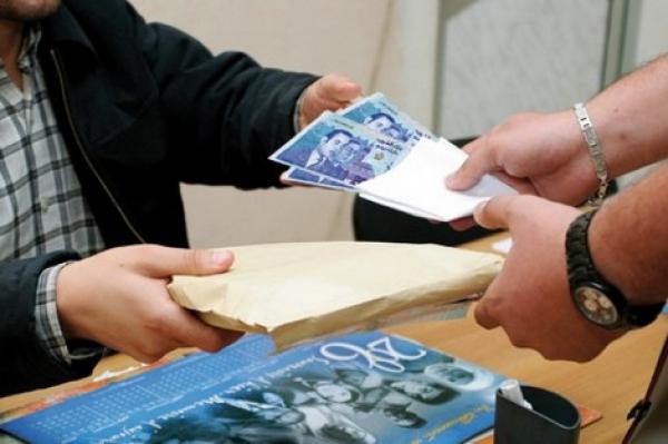 هل جاء قانون "الحياة الشخصية" لحماية المفسدين من الفضيحة؟