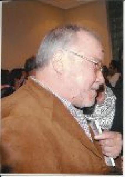 بعد ألف وخمسمائة سنة من الإسهام العلمي والحضاري منظمة اليونسكو تحتفل باللغة العربية في زمن الصراعات القاتلة.