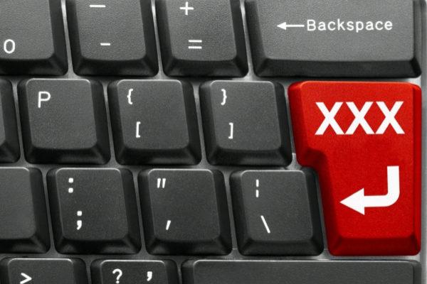 فضيحة غير مسبوقة تطال الموقع الرسمي لجامعة رياضية مغربية