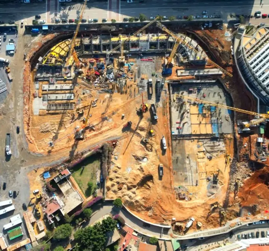 الفيلا التي أثارت ضجة حول بناء أحد ملاعب كأس إفريقيا بالمغرب..هل اقترب الحل النهائي؟