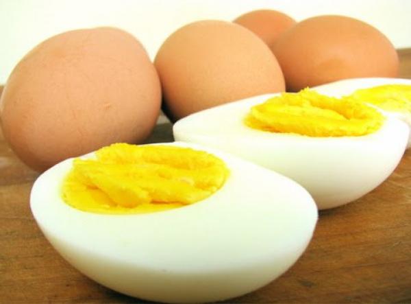 البيض يزيد التركيز والزنك يعالج الاكتئاب