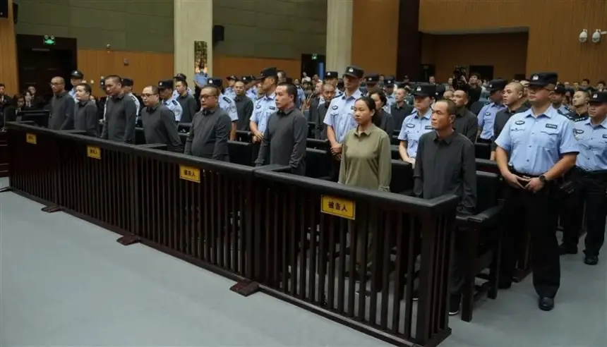 الصين تنفّذ 11 حكم إعدام وتطوي صفحة أخطر شبكة احتيال إلكتروني عابرة للحدود