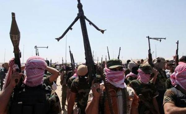 "داعش" تعاقب المتخلفين عن صلاة الجمعة و مبايعة البغدادي بـ50 جلدة