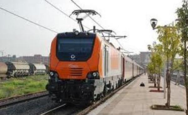 عمل تخريبي يصيب حركة القطارات بين سلا وبوقنادل بالشلل