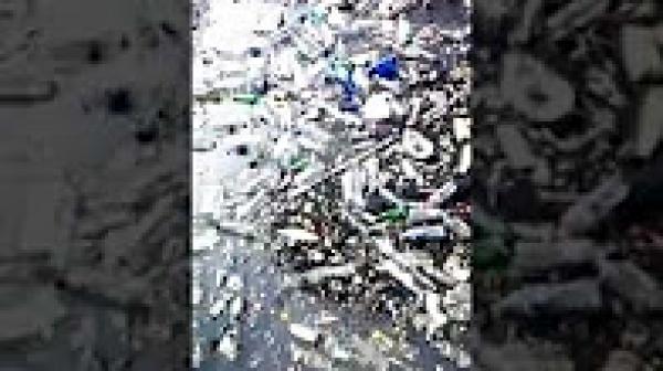 فضيحة .. كارثة بيئية بميناء الداخلة ومندوبية الصيد البحري خارج التغطية