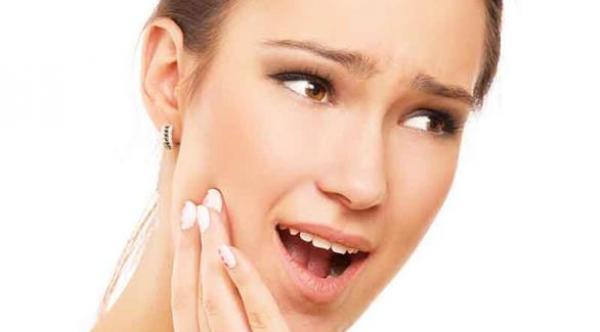 آلام الوجه الشديدة قد ترجع إلى التهاب العصب