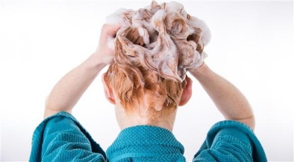 ما فوائد شامبو التنظيف العميق؟