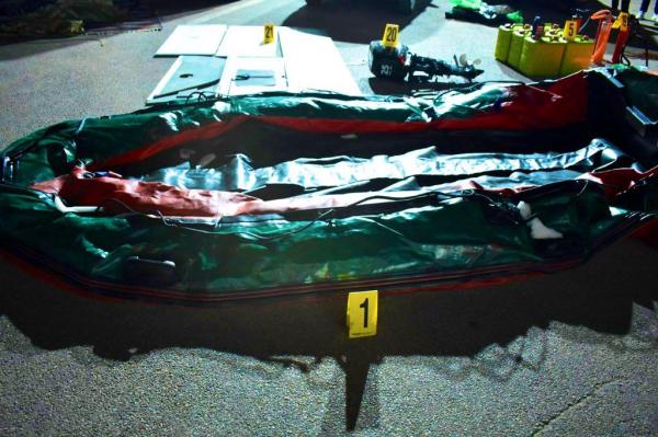 يقظة المصالح الأمنية تمكن من إحباط عملية للهجرة السرية بالحسيمة وهذا ما تم ضبطه