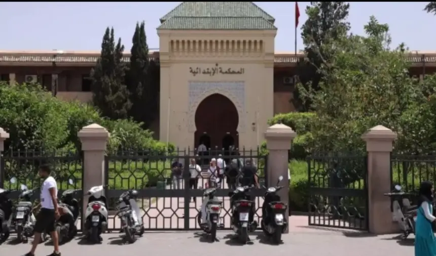 النيابة العامة تحارب ظاهرة السمسرة والنصب بمحيط المحاكم