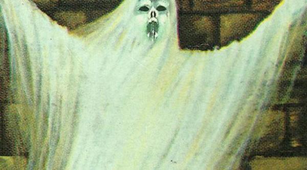  استيقظ حارس سهيل خلال عطلة نهاية الاسبوع معتقدا أن شيئا خارقا للطبيعة أخذ يهز سريره بقوة 