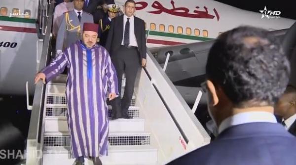لحظة وصول الملك محمد السادس لجمهورية مدغشقر