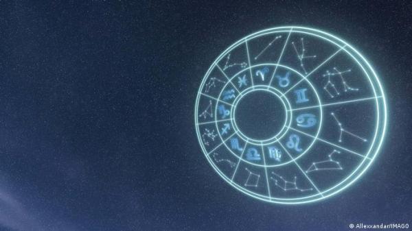 الأسباب النفسية وراء الاعتقاد بصدق توقعات الأبراج؟