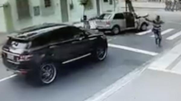 سطو مسلح على حارس مرمى البرازيل